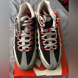 Air Max 95(GS) 7y